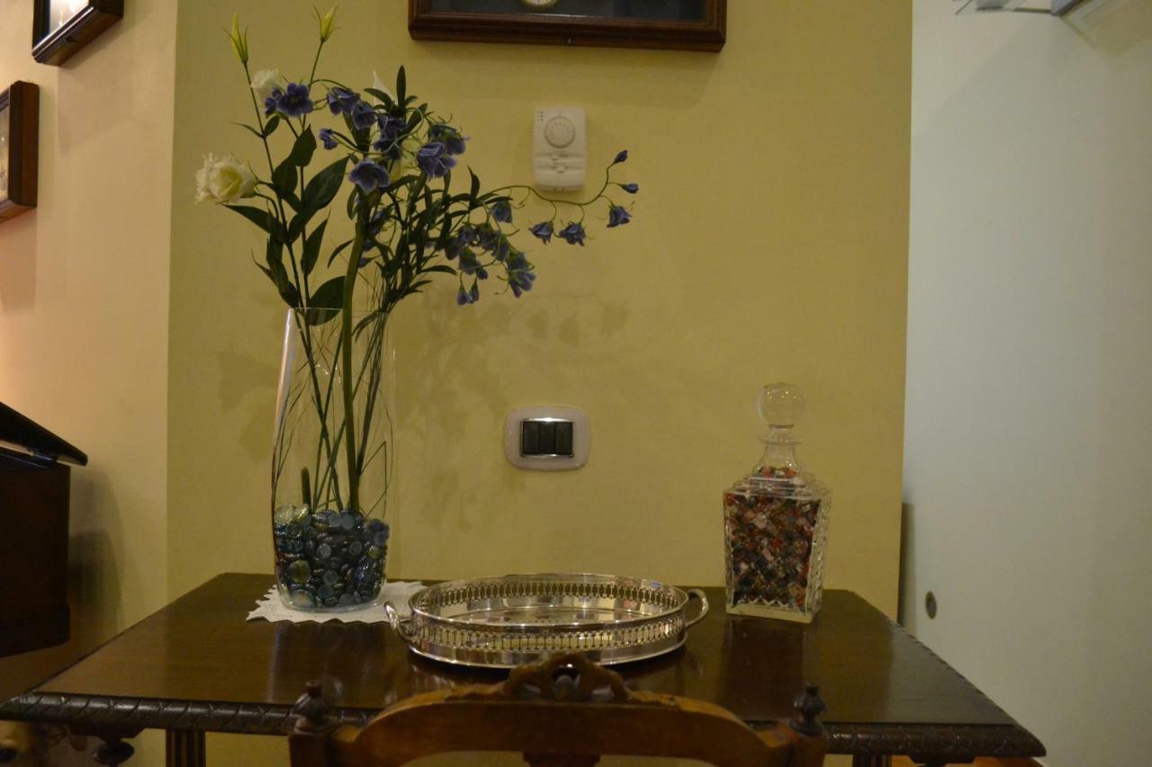 Dimora Tafuri Bed and Breakfast Salerno Exterior foto